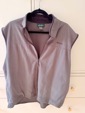 Men's Fleece Vest - Green by EMS